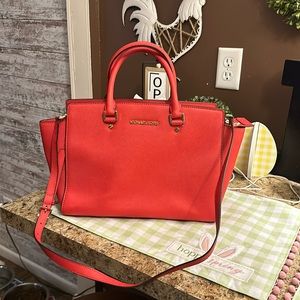 Michael Kors Tote